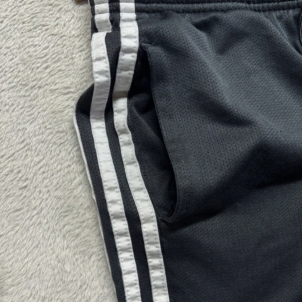 VTG Adidas 3-Stripe Track Pants Mens M Black White Mesh Lined A02001 Y2K Pockets